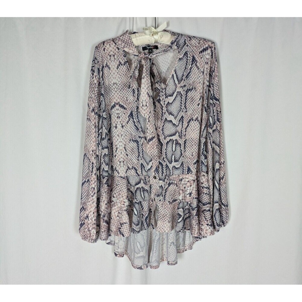 Impulsive Snakeskin Print Tie Neck Keyhole Peplum High Low Blouse Top 3X Glam